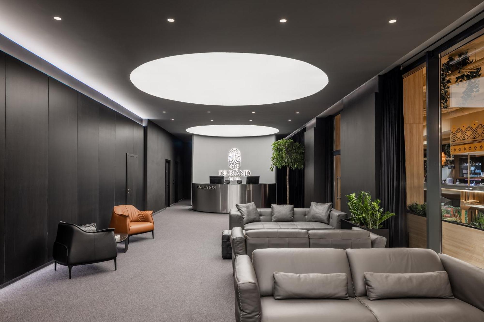 Derand Hotel Priština Exteriér fotografie